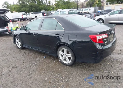 2014 Toyota Camry L/Le/Se/Se Sport/Xle из США, поврежденный, VIN 4T1BF1FK2EU462030